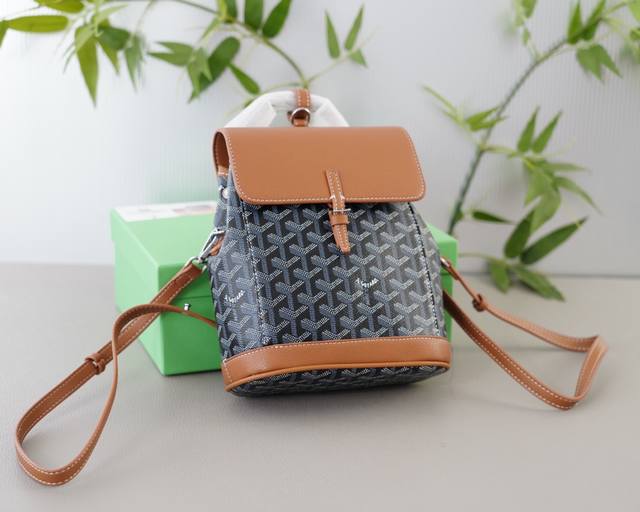 官网同步 高版本 原厂mini双肩斜挎背包 不要错过 全原材料制作 品质极好 非市面普通货 来自贸易公司的狠货.. 强调一下 原厂 一直是抢爆的款式 专柜超级难