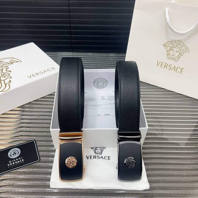 Versace 范思哲 自动扣牛皮腰带 男士经典款皮带 时装搭配必备款 优质合金扣头 采用原厂牛皮带身 高品质全套包装 礼盒 礼袋 小票