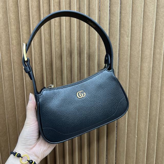 顶级原单 配全套包装gucci新款专柜品质实物实拍！款号739076克皮 尺寸21X12X4 新款出货啦！