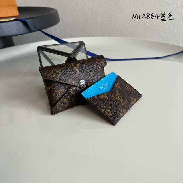芯片版 顶级原单 M12 P24 蓝色！Kirigami 名片夾、這款全新的colormania系列二合一名片夾重新演繹原版kirigami Pochette的