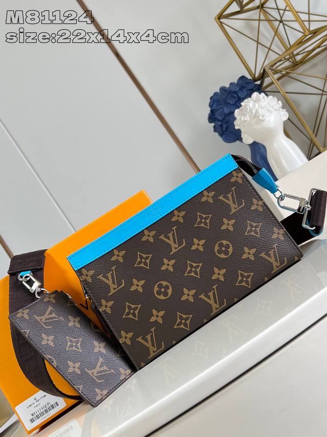 出厂价 顶级原单 M81124蓝 Gaston Wearable Wallet 手袋脱胎于路易威登 Pochette Voyage 手拿包,以 Monogram 出厂价 顶级原单 M81124蓝 Gaston Wearable Wallet 手袋脱胎于路易威登 Pochette Voyage 手拿包,以 Monogram