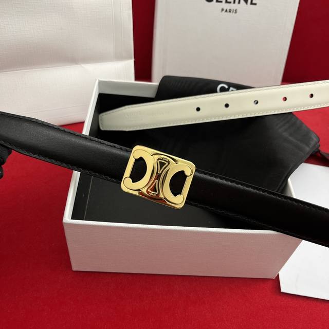 赛琳 双面意大利进口头层小牛皮,搭配真空电镀亮面纯铜扣,官网新款,专柜有售,市场顶级品质,支持验货 配送全套专柜包装,宽度 2.5Cm 赛琳 双面意大利进口头层小牛皮,搭配真空电镀亮面纯铜扣,官网新款,专柜有售,市场顶级品质,支持验货 配送全套专柜包装,宽度 2.5Cm