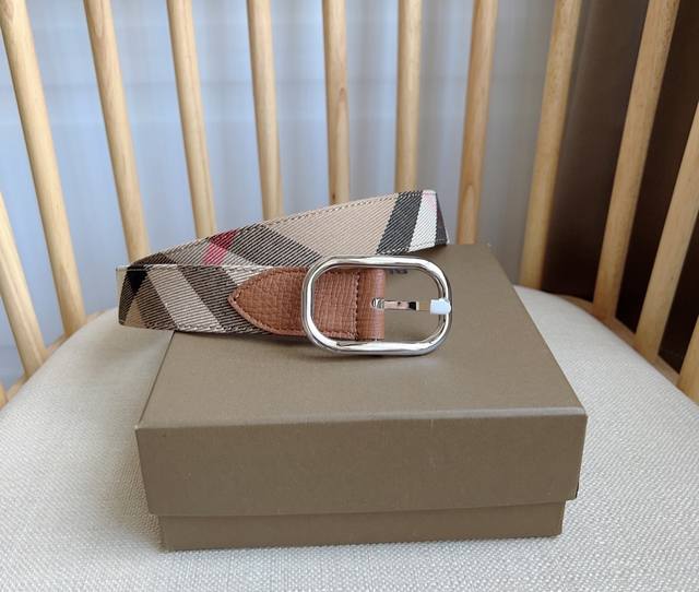 巴宝莉 -意大利进口专柜专用格纹帆布配头层皮底,搭配真空电镀亮面纯铜针扣,官网新款,专柜有售,市场顶级品质,支持验货 配送全套专柜包装,宽度 3.0Cm 巴宝莉 -意大利进口专柜专用格纹帆布配头层皮底,搭配真空电镀亮面纯铜针扣,官网新款,专柜有售,市场顶级品质,支持验货 配送全套专柜包装,宽度 3.0Cm