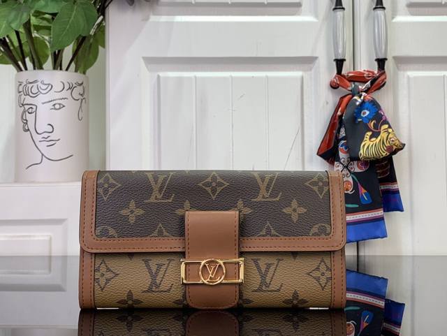 顶级原单 特惠 Sarah 钱夹 M46645 黄花 本款 Sarah Dauphine 钱夹糅合 Monogram 和 Monogram Reverse 帆布 顶级原单 特惠 Sarah 钱夹 M46645 黄花 本款 Sarah Dauphine 钱夹糅合 Monogram 和 Monogram Reverse 帆布