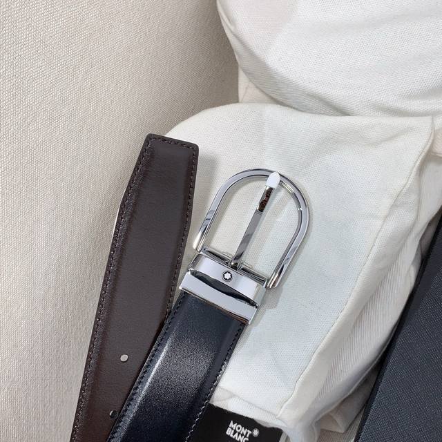 Montblanc万宝龙 宽3.5Cm 进口双面牛皮 非市场便宜二层皮，专柜纯铜扣 一带两用 时尚大气 成功男士的必备品 送礼佳品 自行裁剪尺码 扣头可随意搭配