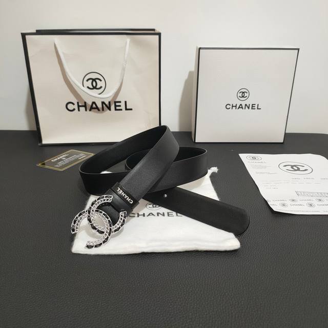 配送正版包装小香原单精品扣经典版型，新款官网同步，宽度3.0 Cm，正版原厂头层牛皮皮料，实物对比即知，做工质量决定一切，正版开模