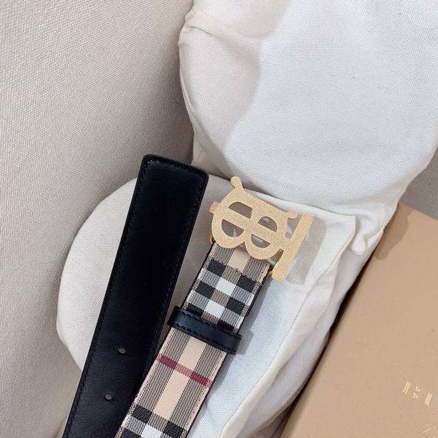 巴宝莉专柜同步,原单质量,新款男士腰带 进口小牛皮皮带 专柜同步新款burberry博柏利休闲款,宽度3.5Cm 巴宝莉专柜同步,原单质量,新款男士腰带 进口小牛皮皮带 专柜同步新款burberry博柏利休闲款,宽度3.5Cm