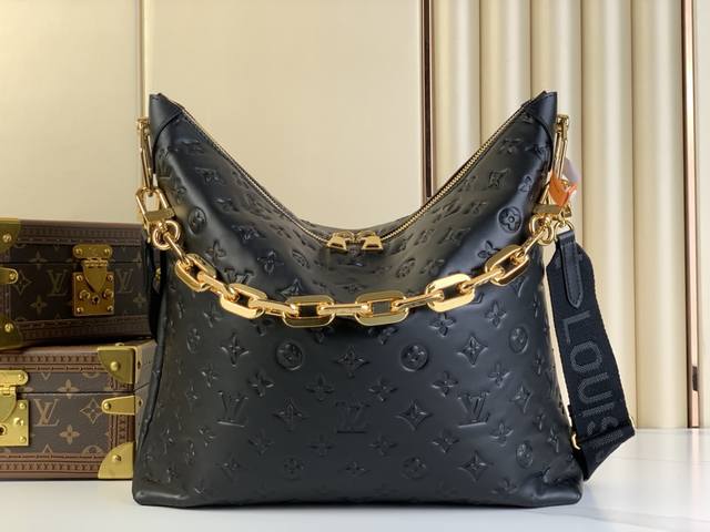 顶级原单复刻独家实拍 Coussin Hobo Mm手袋 M12071 灰褐色 M12068 黑色 M12072 紫红色 压花 作为coussin系列的声明补充