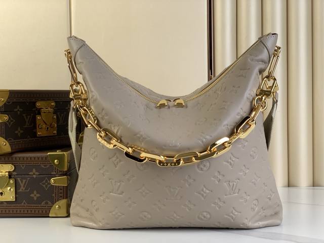 顶级原单复刻独家实拍 Coussin Hobo Mm手袋 M12071 灰褐色 M12068 黑色 M12072 紫红色 压花 作为coussin系列的声明补充