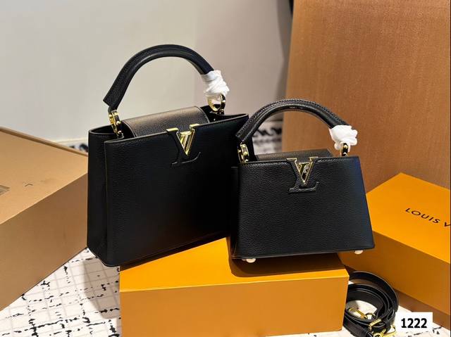 头层牛皮 Lvcapucines 链条贵妇包 牛皮,超繁琐制作工序,女王范儿必备,经典大logo设计,结合monogram经典小花元素简洁大气,尺寸合理、容量o 头层牛皮 Lvcapucines 链条贵妇包 牛皮,超繁琐制作工序,女王范儿必备,经典大logo设计,结合monogram经典小花元素简洁大气,尺寸合理、容量o