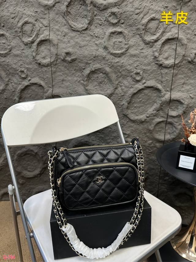 配折叠盒 香奈儿chanel25C新款相机包 原版小羊皮 24 K五金 相机包真的是后知后觉 总是到最后才觉得这个包越来越好背很日常 容量又特别好 最近的心头爱