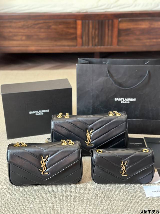 头层牛皮 圣罗兰这只新款包包真的很好看捏 Loulou重做全新上线畢 这款手袋的名字是向 Yves Saint Laurent 先生的挚友 和缪斯女神 Loul 头层牛皮 圣罗兰这只新款包包真的很好看捏 Loulou重做全新上线畢 这款手袋的名字是向 Yves Saint Laurent 先生的挚友 和缪斯女神 Loul