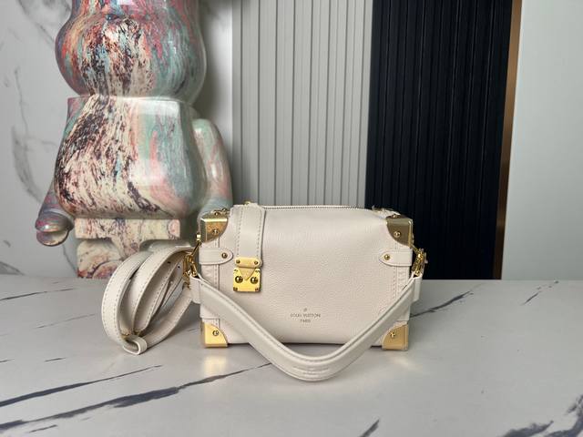 顶级原单 独家实拍 M23817米白 M23915 全皮软盒子系列side Trunk 小号手袋 M23915 灰色 25067 蓝色 23817 黑色 Sid