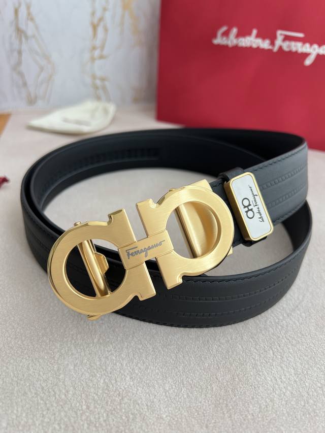 品名:Ferrgamo..菲拉格慕 腰带自动带 皮带 型号:自动扣,纯钢材质自动扣,头层牛皮,自动带身 材料:百分百头层牛皮,保证真皮。24K纯钢扣专柜同等质量 品名:Ferrgamo..菲拉格慕 腰带自动带 皮带 型号:自动扣,纯钢材质自动扣,头层牛皮,自动带身 材料:百分百头层牛皮,保证真皮。24K纯钢扣专柜同等质量