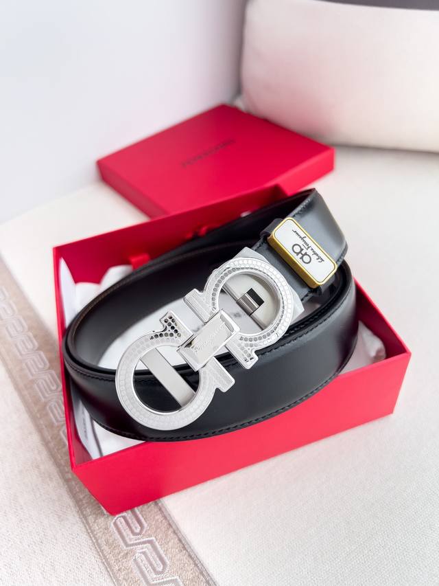 品名:Ferrgamo..菲拉格慕 腰带自动带 皮带 型号:自动扣,纯钢材质自动扣,头层牛皮,自动带身 材料:百分百头层牛皮,保证真皮。24K纯钢扣专柜同等质量 品名:Ferrgamo..菲拉格慕 腰带自动带 皮带 型号:自动扣,纯钢材质自动扣,头层牛皮,自动带身 材料:百分百头层牛皮,保证真皮。24K纯钢扣专柜同等质量