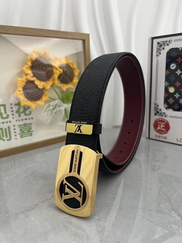 品名:Lv..路易..威登原单 材质:原单牛皮腰带 百分百头层牛皮腰带保证真皮,24K纯钢扣,专柜原单品质、做工精细,时尚大牌,送人自用首选 包装: 请认准如图 品名:Lv..路易..威登原单 材质:原单牛皮腰带 百分百头层牛皮腰带保证真皮,24K纯钢扣,专柜原单品质、做工精细,时尚大牌,送人自用首选 包装: 请认准如图