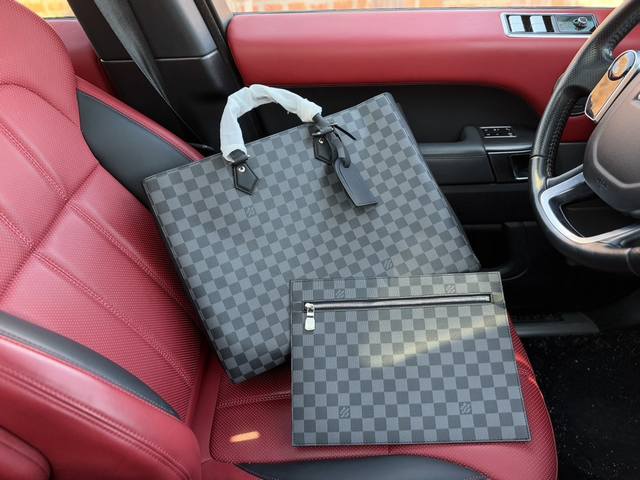 高端货 新款 “ Louis Vuitton ”Lv公文包 路易威登公文包 M44733 Louis Vuitton Grand Sac 帆布 帆布包手袋手提包 高端货 新款 “ Louis Vuitton ”Lv公文包 路易威登公文包 M44733 Louis Vuitton Grand Sac 帆布 帆布包手袋手提包