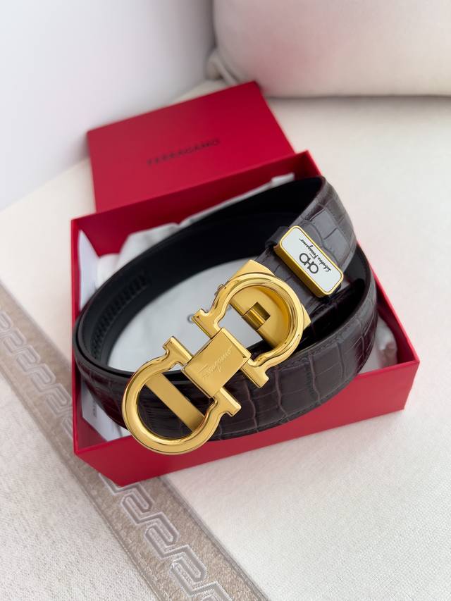 品名：Ferrgamo..菲拉格慕 腰带自动带 皮带 型号：自动扣，纯钢材质自动扣，头层牛皮，自动带身 材料：百分百头层牛皮，保证真皮。24K纯钢扣专柜同等质量