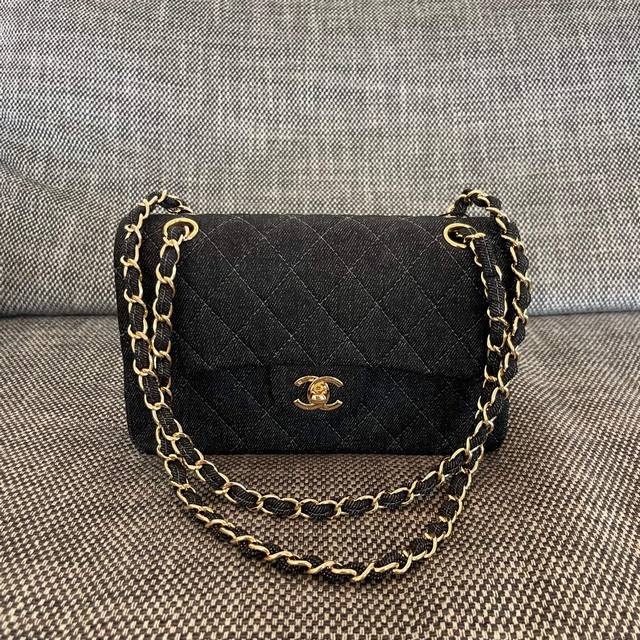 CHANEL VINTAGE 牛仔CF 尺寸:23cm - 点击图像关闭