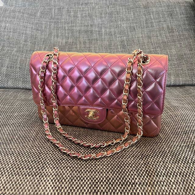 CHANEL CF 炫彩紫 尺寸:25.5x15.5x6.5cm