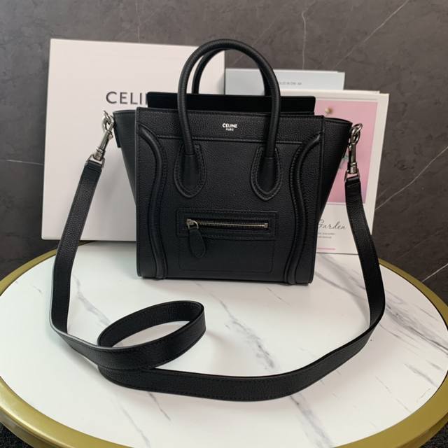 正品级 质量好到炸 CELINE nano笑脸包 全新升级版手工打造精致细腻现货首批数量有限先下手为强 型号:189243荔枝纹 黑色银扣 尺寸：20-20-1