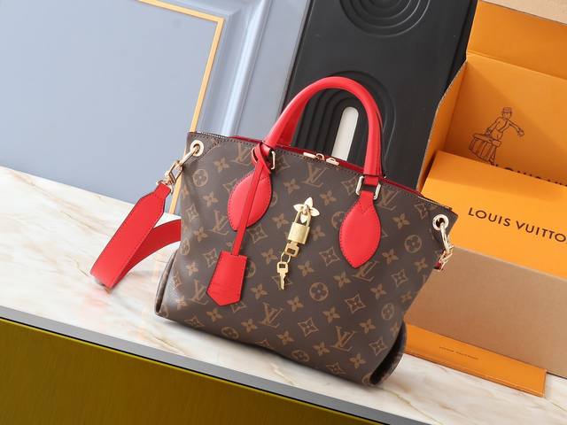 大 .小 升级原版 M44351 M44350 M44359 这款Flowerbb拉链Tote手袋采用柔软的Monogram帆布打造，配有光滑的皮革手柄、肩带及