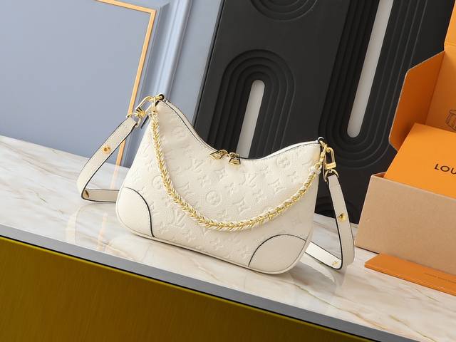 升级原版 M13224 M12930 M45832 M45831 链条包牛角包系列 Korea Pre-Launch 手袋 本季的布洛涅 Boulogne 包，