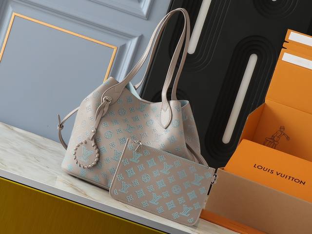 大 ，小 升级原版 M12088 M11734 M23940 M21909 M21849 M21848 M24930 M21851 本款Blossom 手袋选用