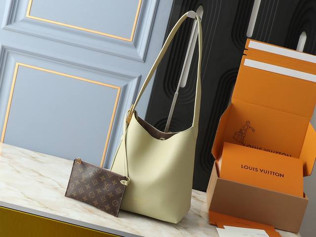 大 .小 升级原版 仿原单 M24988 M24974 M24856 M25022 M25352 M25353 M25354本款Low Key Hobo 手袋为