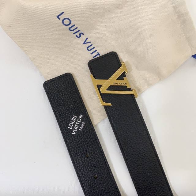 配图片款免税代购正版礼盒包装，Lv路易威登官网同步高端专供货，官网同步双面带身原单品质，精细缝制，看货看品质带宽4.0Cm，高清实拍大图，保质保量