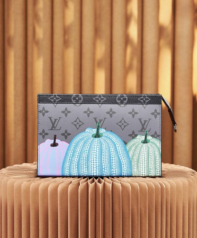 顶级原单 全钢五金 真真正正开发的细节 M81972南瓜丝印 手包斜挎包两用 南瓜系列男包两件套系列 Lv X Yk Gaston 迷你手袋 Lv X Yk G