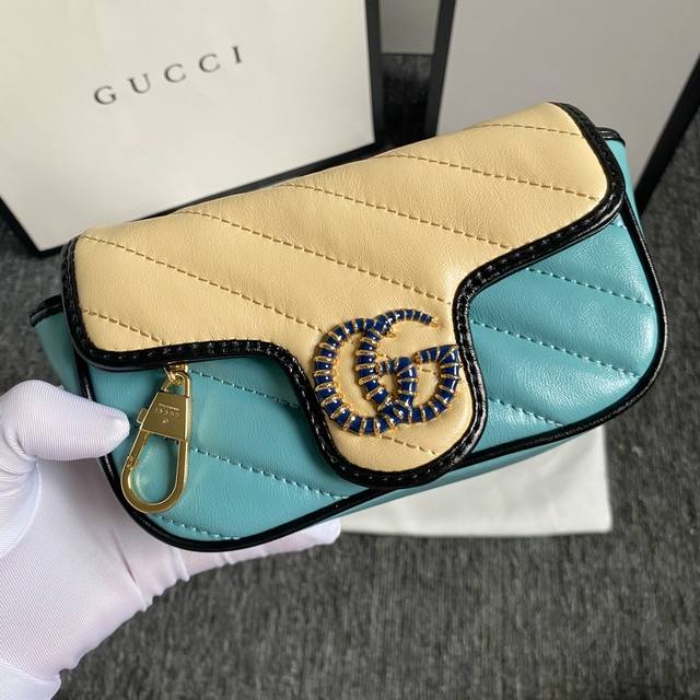 升级版实拍# 款号：574969 尺寸：16.5-5-10Cm Gg Nanomarmont 迷你 新奶黄配色 夏日清凉 升级版本手感超好耐装 包包虽小 放Xs