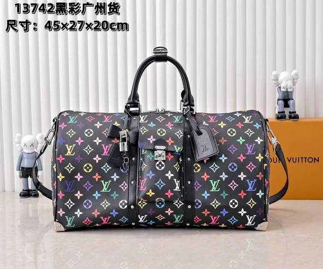 广州货 M13742白彩 黑彩 旅行袋 当季新款 Lv X Tm Keepall BandoulièRe 45 旅行袋 本款 Keepall Bandouliè 广州货 M13742白彩 黑彩 旅行袋 当季新款 Lv X Tm Keepall BandoulièRe 45 旅行袋 本款 Keepall Bandouliè