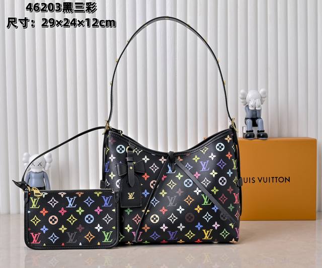 广州顶级原版 官网对版做法 独家实拍M46203黑三彩 中古 灵感源自档案馆的复古细节，尤其值得称道的莫过于可脱卸式拉链手包，它既可单独作为一只精致手拿包使用，