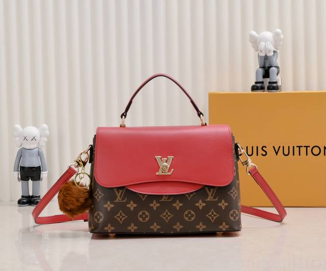 独家实拍-升级版 春夏新品 Louis Vuitton 年火爆手提斜挎实用时尚款 Model：56122配色最新款式MéTis 独特的造型散发出优雅的气息。老花