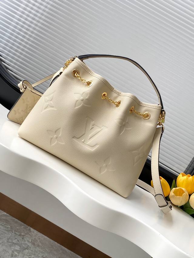 动态变码芯片 顶级原加强版 头层皮M47209黑色，M25453杏印，M25452奶白压花本款 Lv Bundle 手袋为 Monogram Empreinte