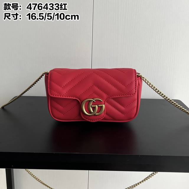 升级版实拍# 牛皮配盒 款号：476433红色 尺寸：16.5-5-10Cm Gg Nanomarmont 迷你 升级版本手感超好耐装 包包虽小 放Xs+钥匙+