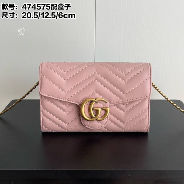 实拍# 型号：474575牛皮配盒 尺寸：20X 13X 6Cm Gg Marmont Woc系列迷你链条包 翻盖扣Gg古铜五金 背后缝线Gg 内里多隔层、放零