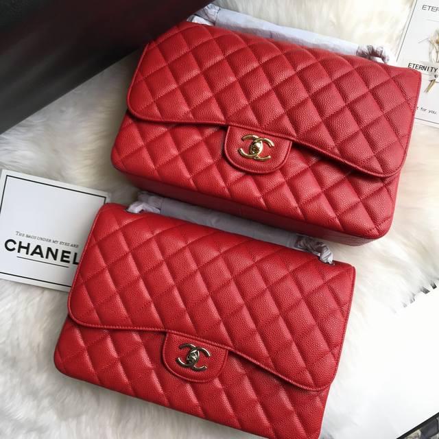 香奈儿Chanel 1：1对标专柜顶级 法国进口原厂Haas小牛皮鱼子酱 经典Classic Flap Jumbo Bag 原厂小牛皮鱼子酱细腻加十足的肉感，显