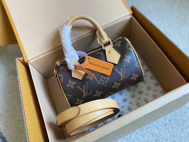 M81085 Mb免税版本 全钢五金 Nxp芯片感应 动态芯片Nano Speedy 手袋浓缩路易威登经典 Speedy 手袋构型，以 Monogram 帆布塑