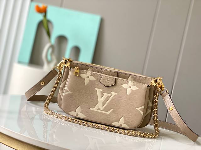 厂价 。 最高版本原厂皮顶级原单配专柜全套包装 顶级原单，80399.45777五色Multi Pochetteaccessories 手袋以 Monogram