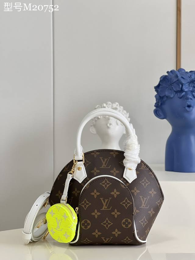 顶级原单M20752老花 Nicolas GhesquièRe 感悟 1997 年的设计魅力，创造此款 Ellipse Bb 手袋。Monogram 帆布裁出别