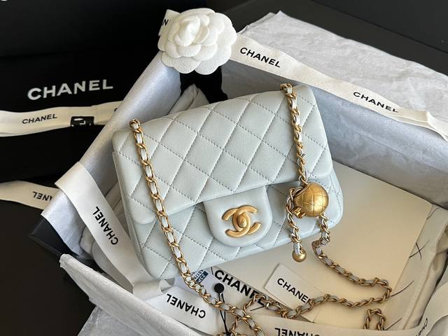 Chanel 23K 金球方胖子 灰蓝 正品皮 23K最新版本全新升级 硬底与U型侧围 采用意大利方框原厂一级小羊皮，香家原厂开料部流入、顶级皮胚，珍贵稀缺～皮