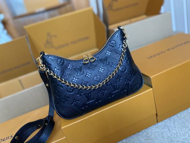 顶级原单 M12930 黑色压花支持Nxp芯片感应 动态芯片M13224 卡其丝印 M12930 黑色丝印 本款 Boulogne 手袋选用 Monogram 顶级原单 M12930 黑色压花支持Nxp芯片感应 动态芯片M13224 卡其丝印 M12930 黑色丝印 本款 Boulogne 手袋选用 Monogram