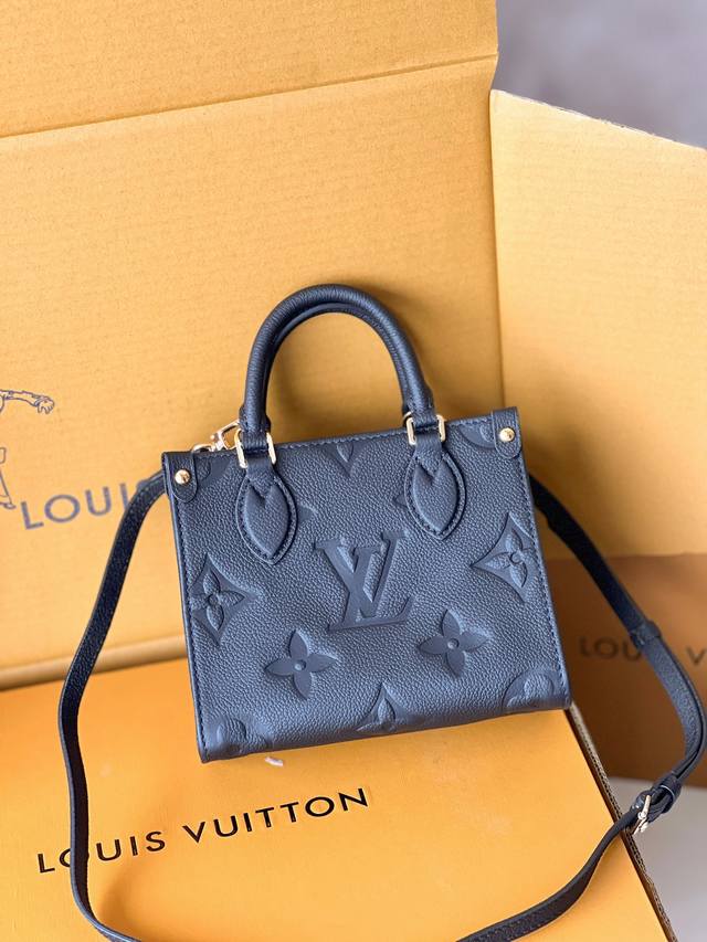 原单五金,变码芯片M46993黑色 M47045杏色 顶级原单本款 Onthego Bb 手袋为 Monogram Empreinte 皮革压印 Monogra 原单五金,变码芯片M46993黑色 M47045杏色 顶级原单本款 Onthego Bb 手袋为 Monogram Empreinte 皮革压印 Monogra