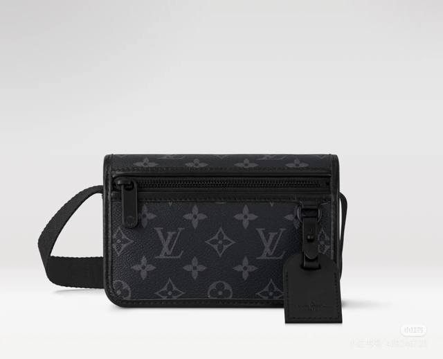 顶级原单全钢五金变码芯片M12599黑花 男差包系列 Bosphore迷你手袋 得名于品牌2000年代的复古Bosphore系列，以简洁线条和紧凑构型成就舒适背