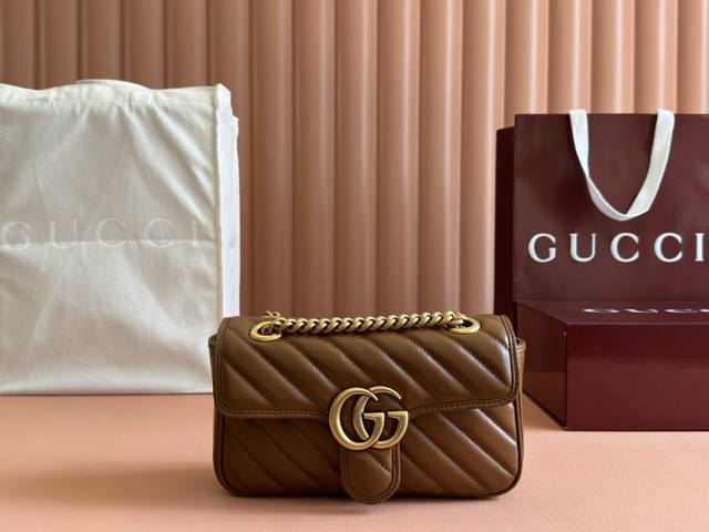 原厂皮配 Cdfmall三亚免税店手提袋 Gg Marmont系列 经典之王 销售王正品原厂皮#446744 尺寸：22*13*6Cm四季搭配首选 Gg复古时尚