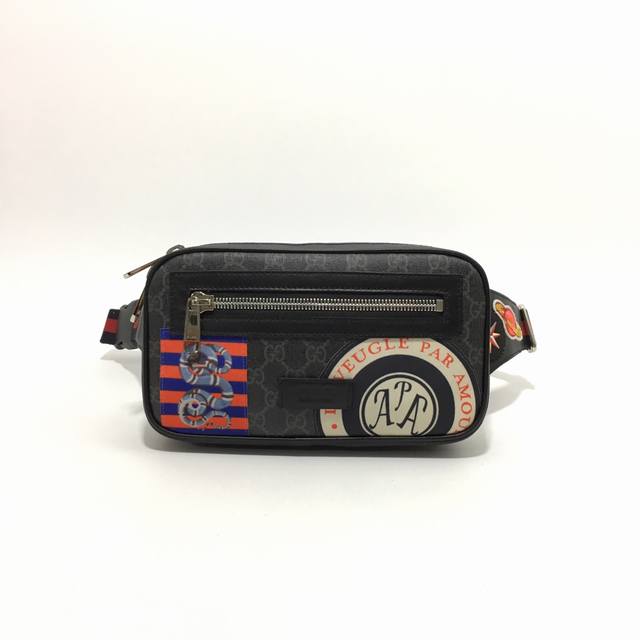 回货十年打造专业 市场顶级独家控货，专 柜品质 采用进口牛皮，原厂五金！精致做工。独家实物拍照质量如图可见 。尺寸：24-14-5.5。款号：474293。出货