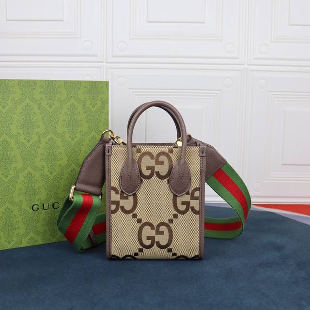 新款来袭专柜品质,顶级原单货,原厂皮质,款号:699406杏布啡皮原厂皮,专柜防尘布袋 ,尺寸:宽16X高20X深7Cm,现货出货。 新款来袭专柜品质,顶级原单货,原厂皮质,款号:699406杏布啡皮原厂皮,专柜防尘布袋 ,尺寸:宽16X高20X深7Cm,现货出货。