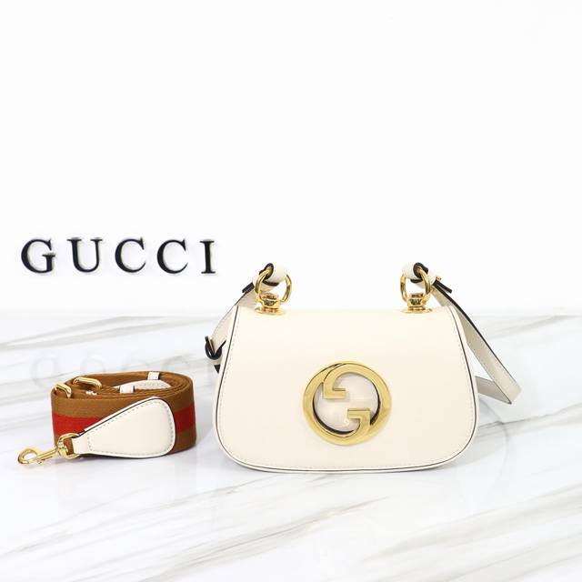 专柜品质，原厂皮，款号698643白皮尺寸：宽22X高13X侧宽5.5。现货出货！